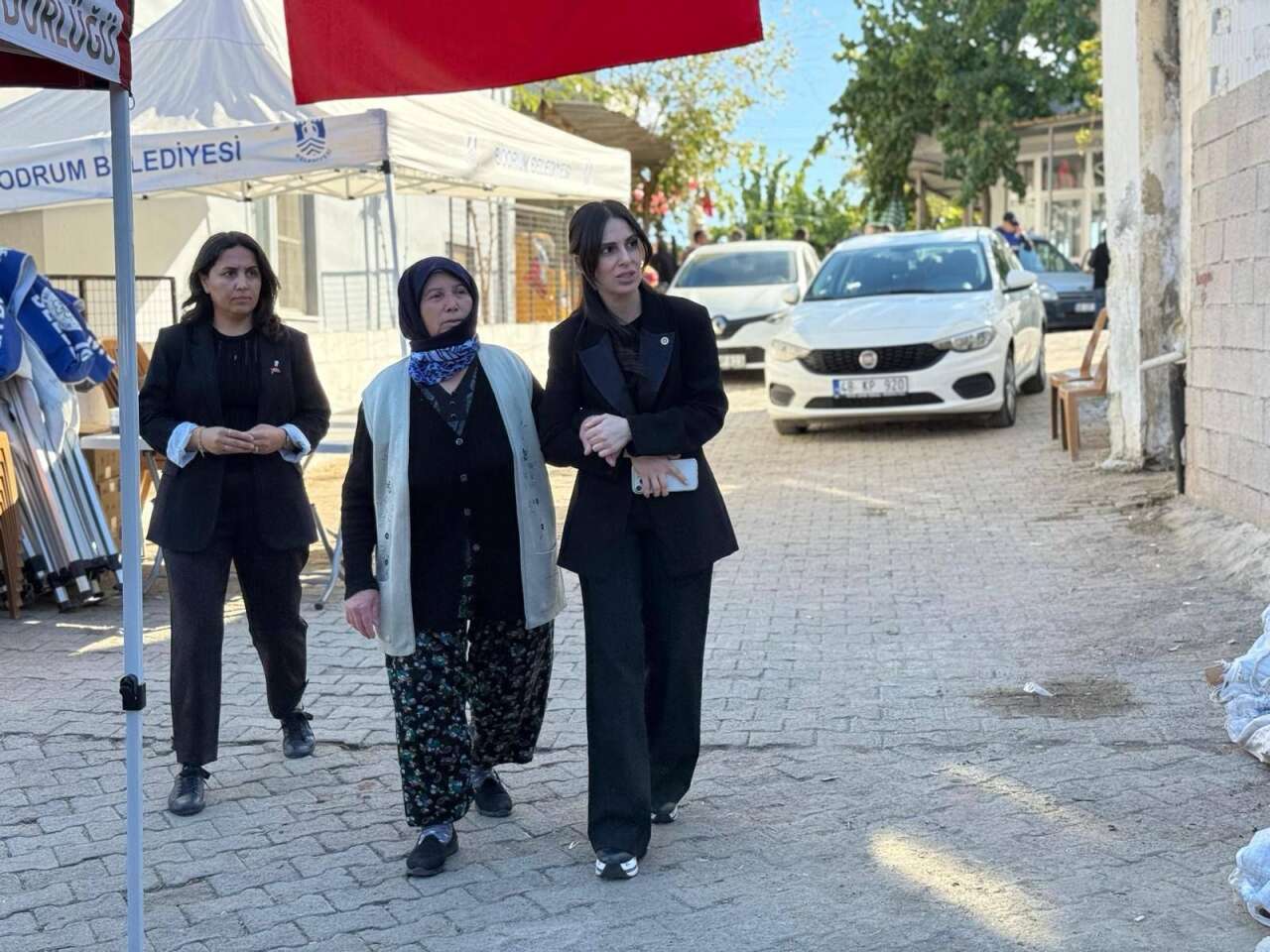 CHP’den Milas’ta Şehit Emrah Kuran’ın Ailesine Taziye Ziyareti 1